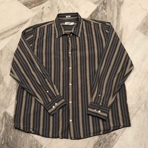 Calvin Klein dress shirt XXL.